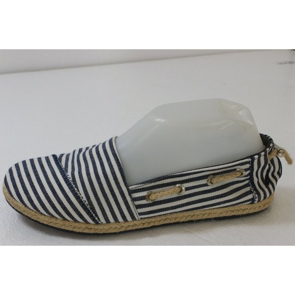 Women's Size 8 NAUTICA Blue Striped Flat Slip On Loafers Jute Edging Rope G0 - Picture 1 of 11